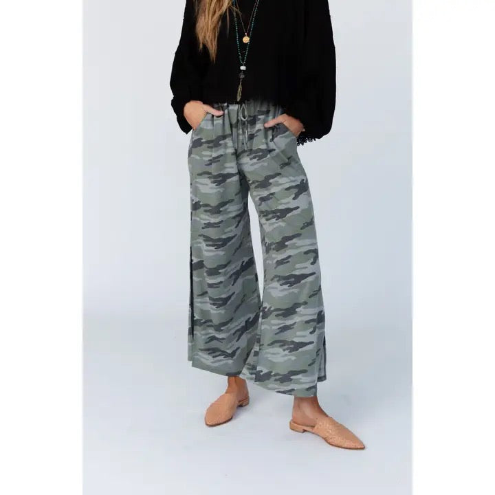Wide Leg Camo Pant